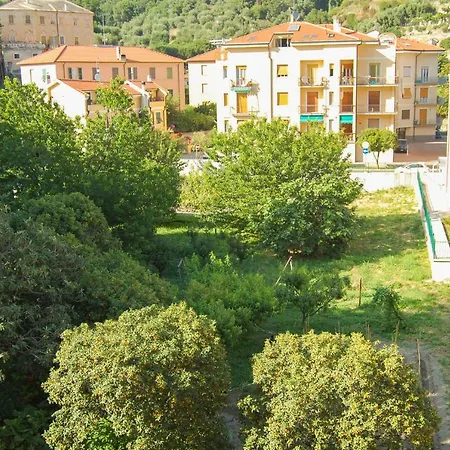 Le Nuvole * Finale Ligure